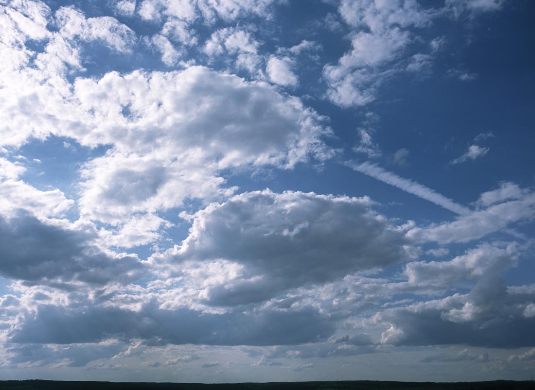 آسمانی نیمه ابری در استان یزد