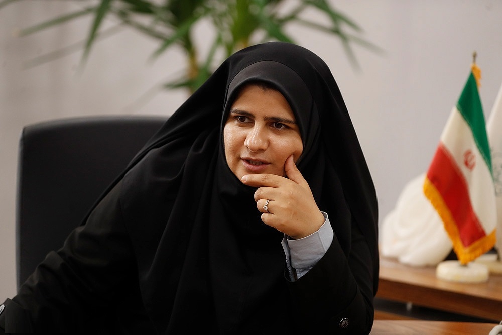 پیگیری مسائل و مشکلات مناطق آزاد در دولت و مجلس