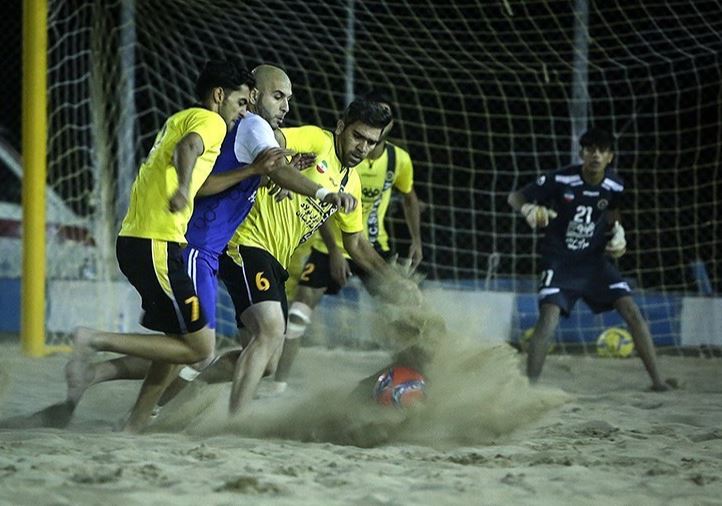 هفته بی رقیب یزدی‌ها در لیگ برتر فوتبال ساحلی