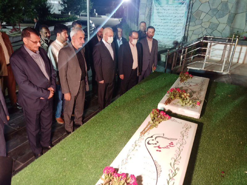 ادای احترام رییس مجلس به شهدای گمنام در اردوگاه شهید باهنر تهران
