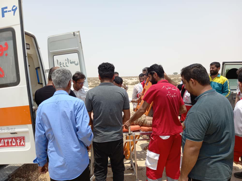 ۷ فرد گرفتار در ساحل باتلاقی دیر نجات یافتند