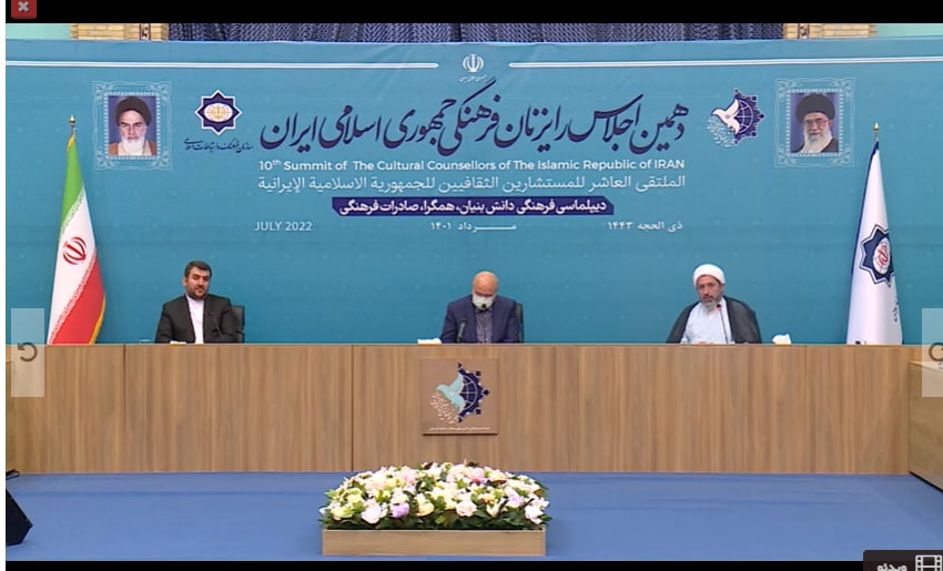 انقلابی کسی است که کارآمدی دین در اداره جامعه را اثبات کند